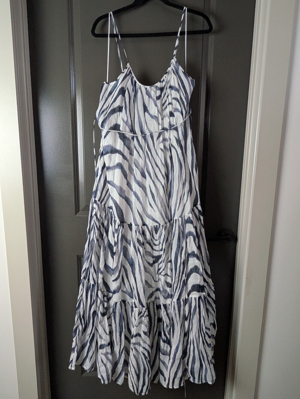 Banana Republic Women's Canna Ramie Dress Small Zebra Print Maxi Dress Flowy